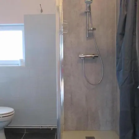 Renovee Avec Jardin Prive, Animaux Acceptes - Fr-1-489-377 *